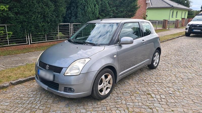 Gebraucht 2006 Suzuki Swift Kleinwagen | 750 € (Superpreis) - Bild 1/4