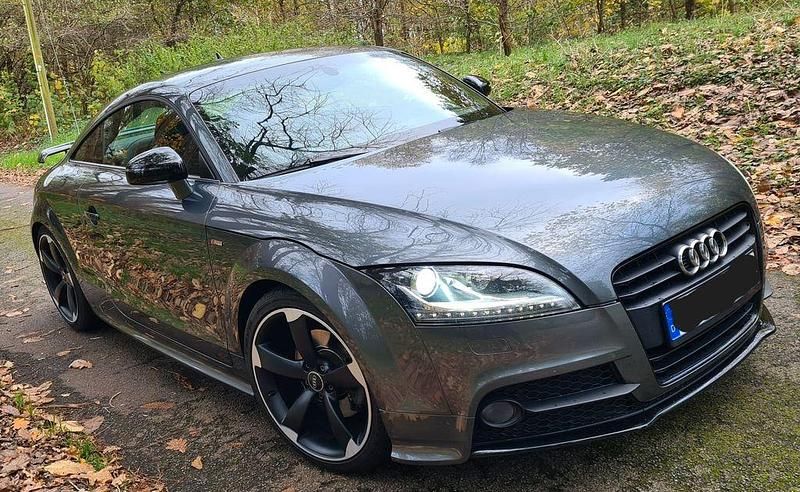 Grau Gebraucht 2014 Audi TT S-Line Coupé | 16.900 € (Fairer Preis) - Bild 1/4