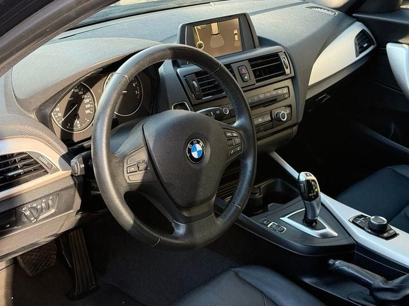 Gebraucht BMW 116 Sport Line 136 PS (100 kW) 2014 Schwarz Kleinwagen