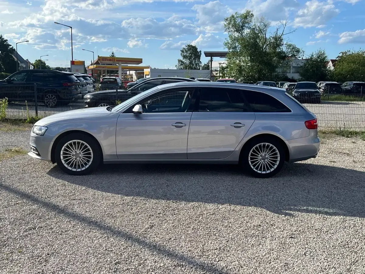 Gebraucht Audi A4 Attraction 150 PS (110 kW) 2015 Silber Kombi