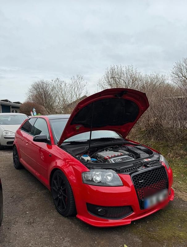 Gebraucht Audi A3 250 PS (183 kW) 2005 Rot Kleinwagen
