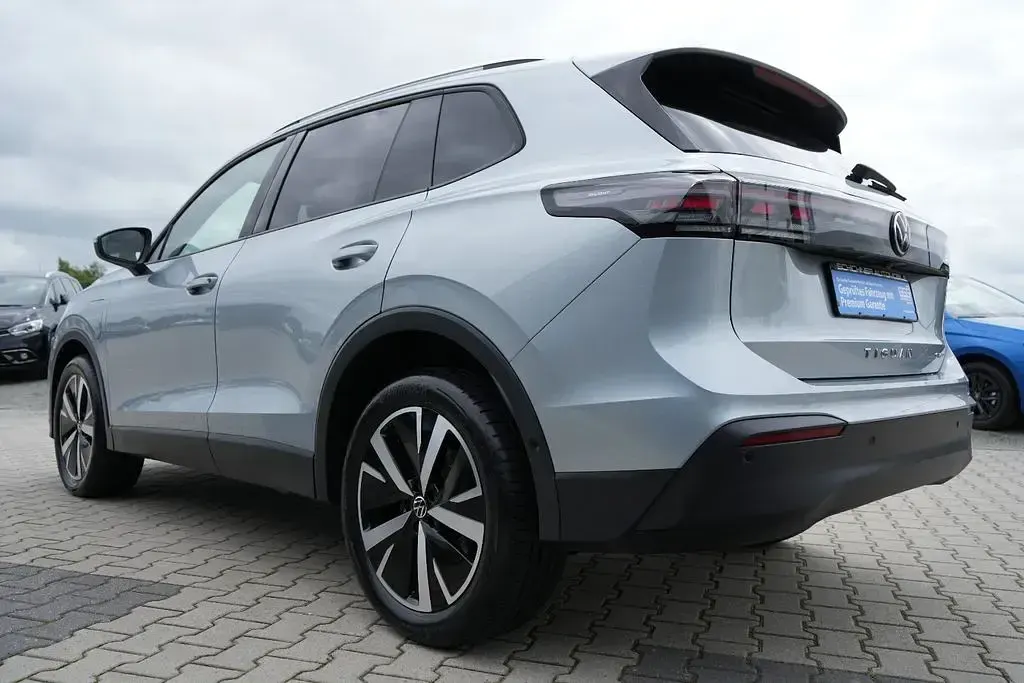Gebraucht VW Tiguan 204 PS (150 kW) 2025 SUV