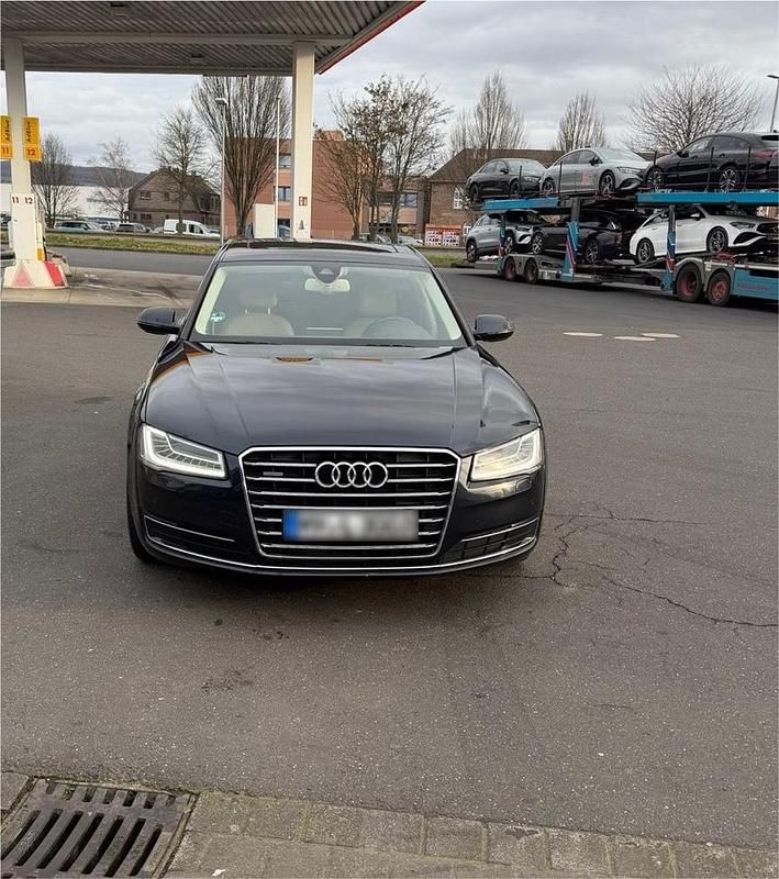 Gebraucht Audi A8L 258 PS (189 kW) 2015 Blau Limousine