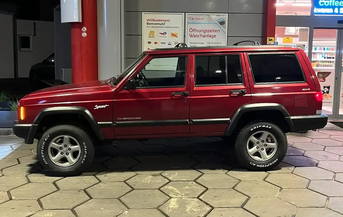Gebraucht Jeep Cherokee 190 PS (139 kW) 1997 Rot SUV