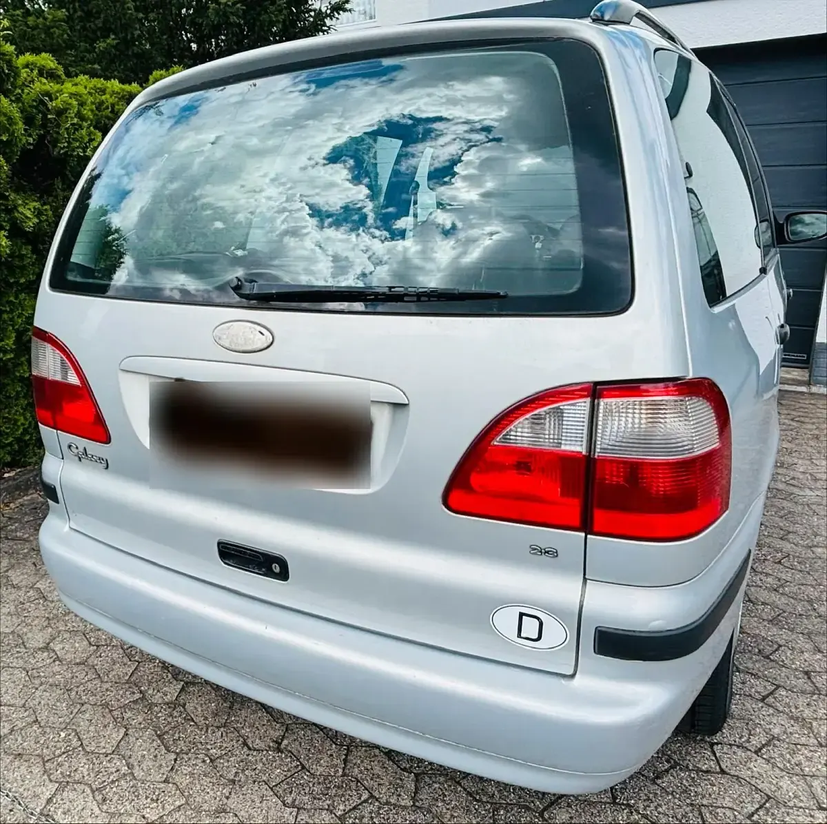Gebraucht Ford Galaxy 145 PS (106 kW) 2001 Silber Van / Kleinbus