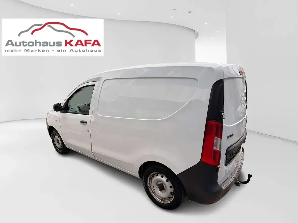 Gebraucht Dacia Dokker Essentiel 102 PS (75 kW) 2016 Gletscherweiss Van / Kleinbus