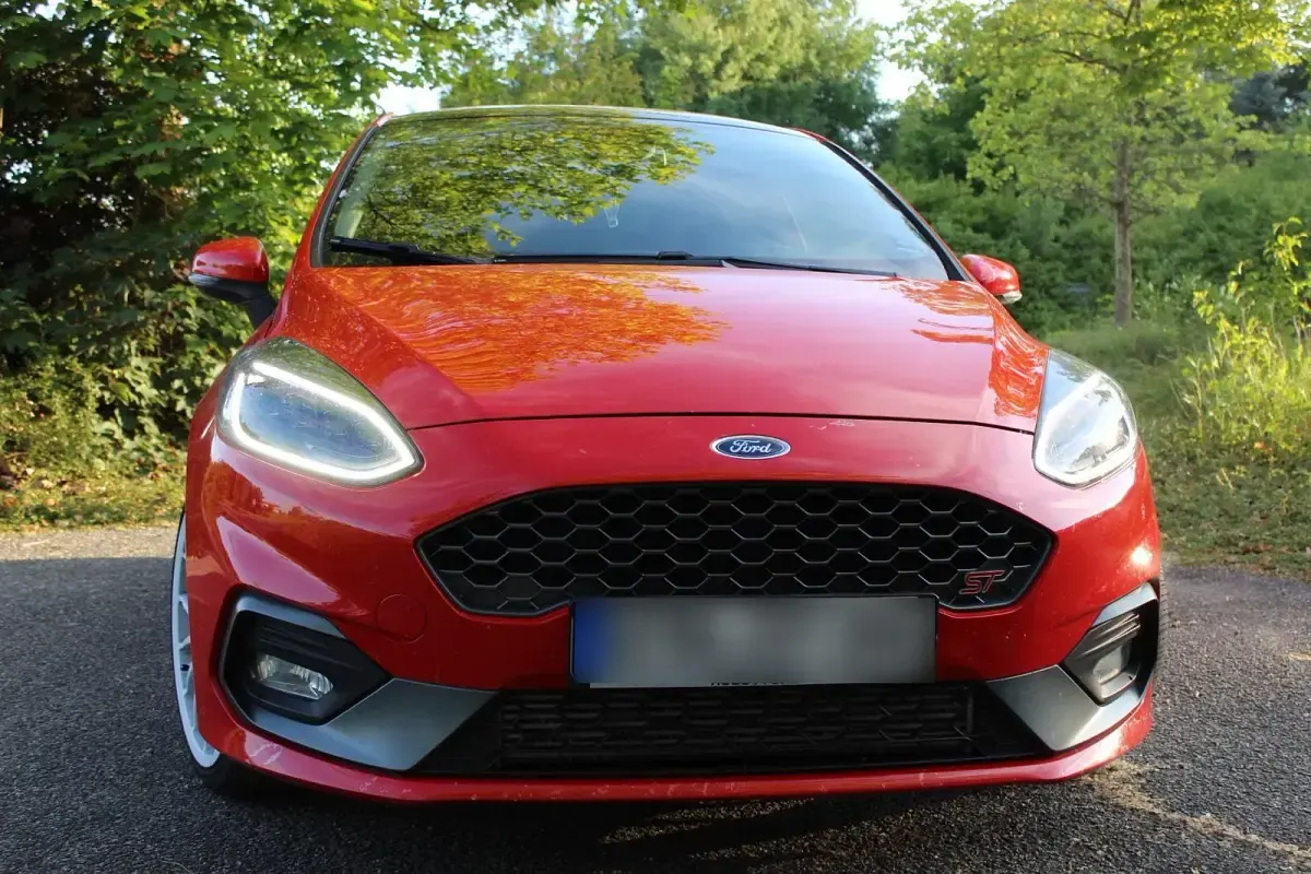 Gebraucht Ford Fiesta ST 200 PS (147 kW) 2019 Rot Kleinwagen