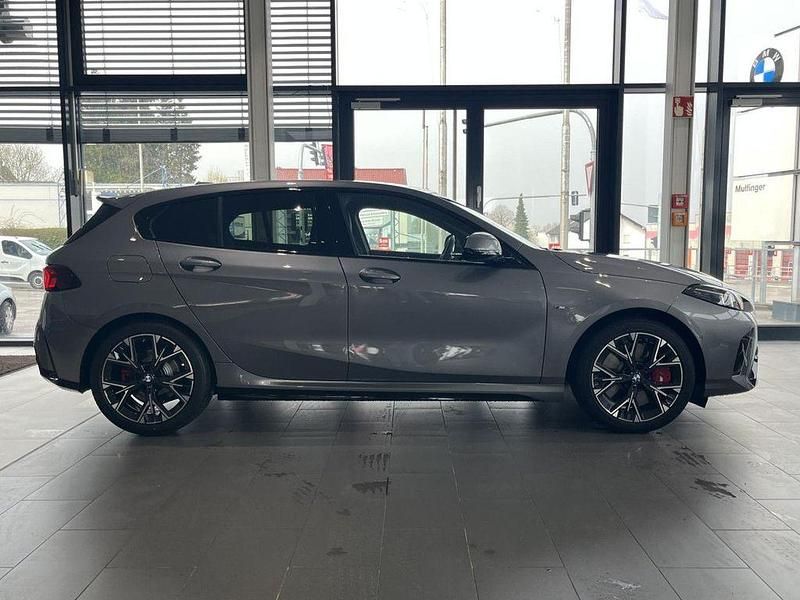 Gebraucht BMW 120 Performance 150 PS (110 kW) 2025 Grau Kleinwagen