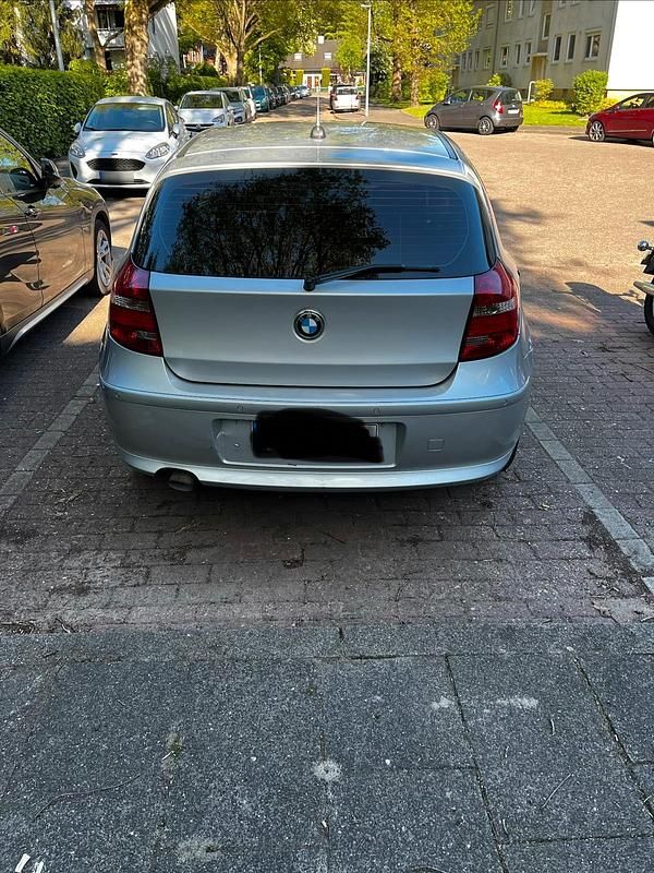 Gebraucht BMW 118 Coupé 143 PS (105 kW) 2012 Silber Coupé