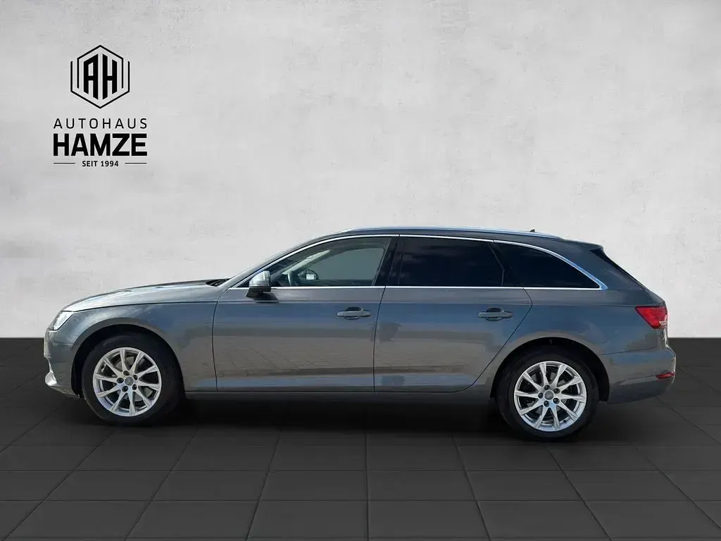 Gebraucht Audi A4 Sport 150 PS (110 kW) 2018 Monsungrau Kombi