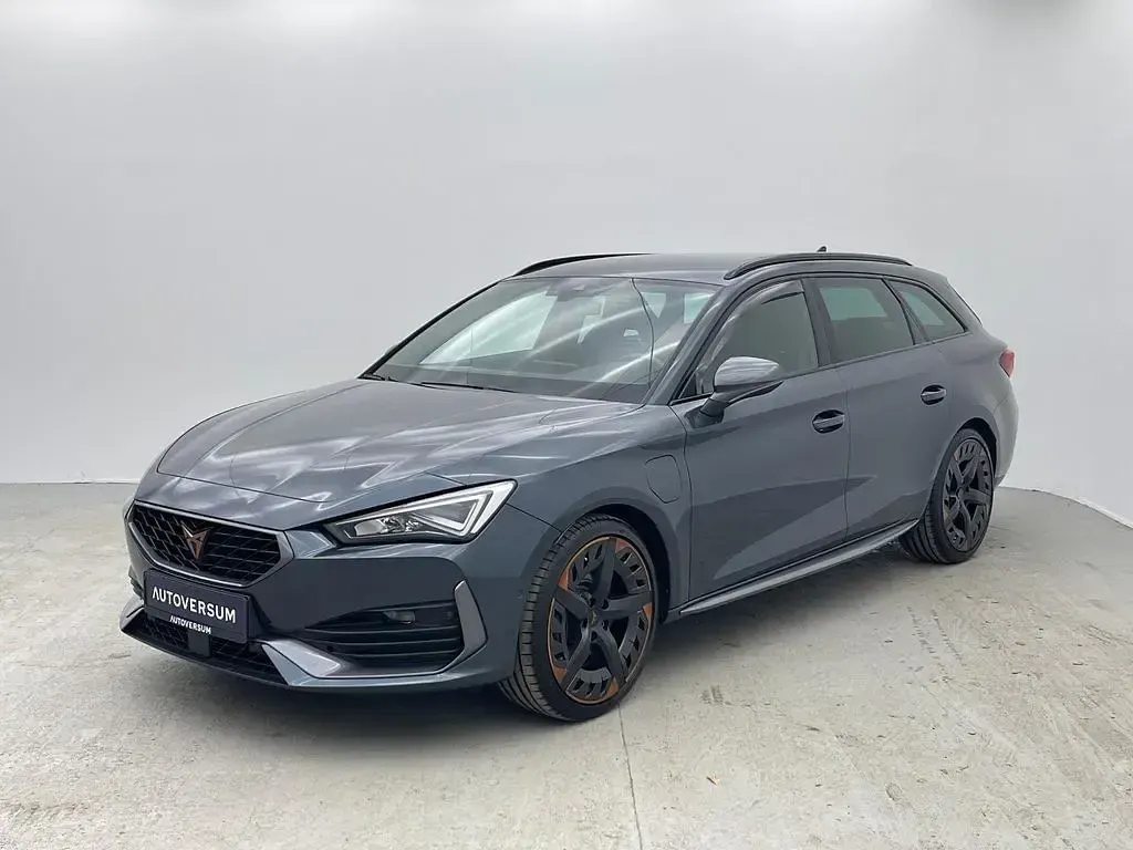 Gebraucht Cupra Leon VZ 245 PS (180 kW) 2022 Grau Kombi