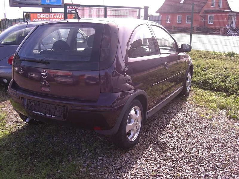 Gebraucht Opel Corsa 60 PS (44 kW) 2006 Violett Limousine