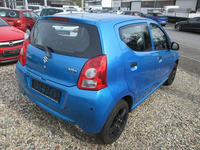 Gebraucht Suzuki Alto 68 PS (50 kW) 2014 Blau Kleinwagen