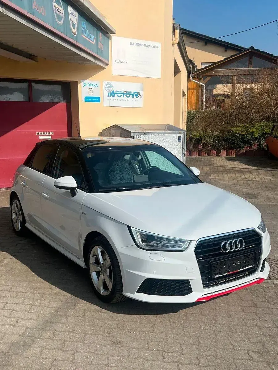 Gebraucht Audi A1 Sportback Sport 192 PS (141 kW) 2015 Weiß Kleinwagen