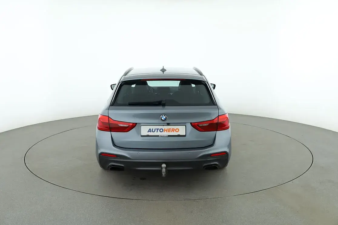 Gebraucht BMW 530 M Sport 252 PS (185 kW) 2018 Grau Kombi