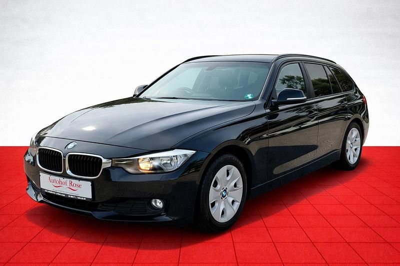 Gebraucht BMW 320 Sport Line 184 PS (135 kW) 2013 Schwarz Kombi