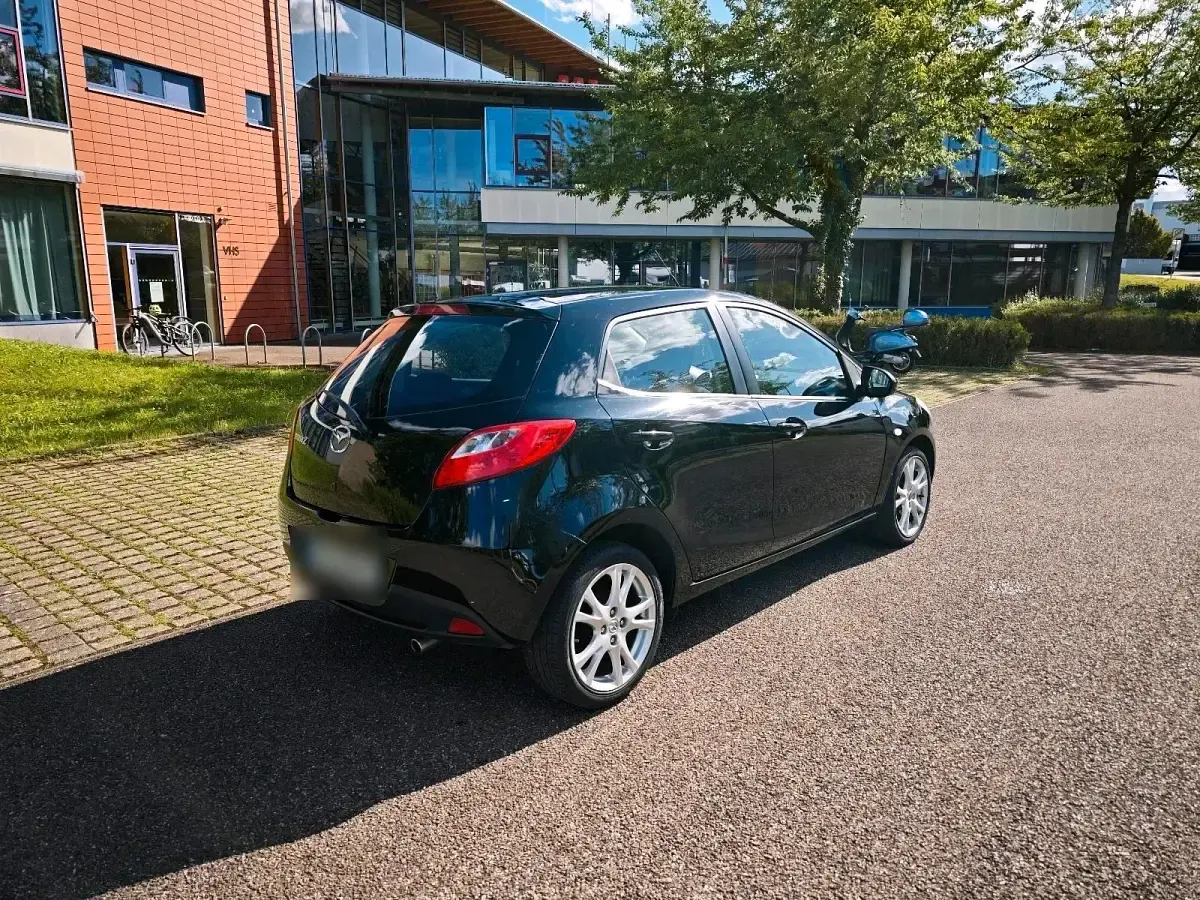 Gebraucht Mazda 2 103 PS (75 kW) 2006 Schwarz Kleinwagen