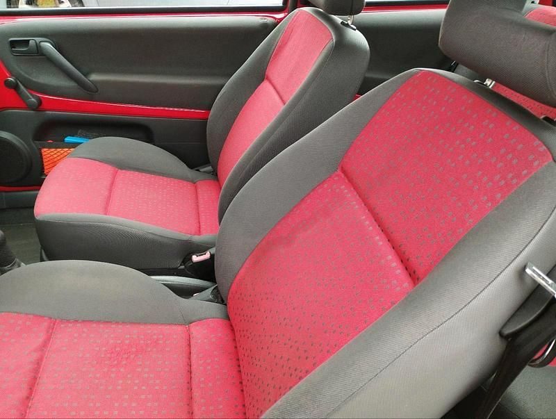 Gebraucht VW Lupo 60 PS (44 kW) 2001 Rot Kleinwagen