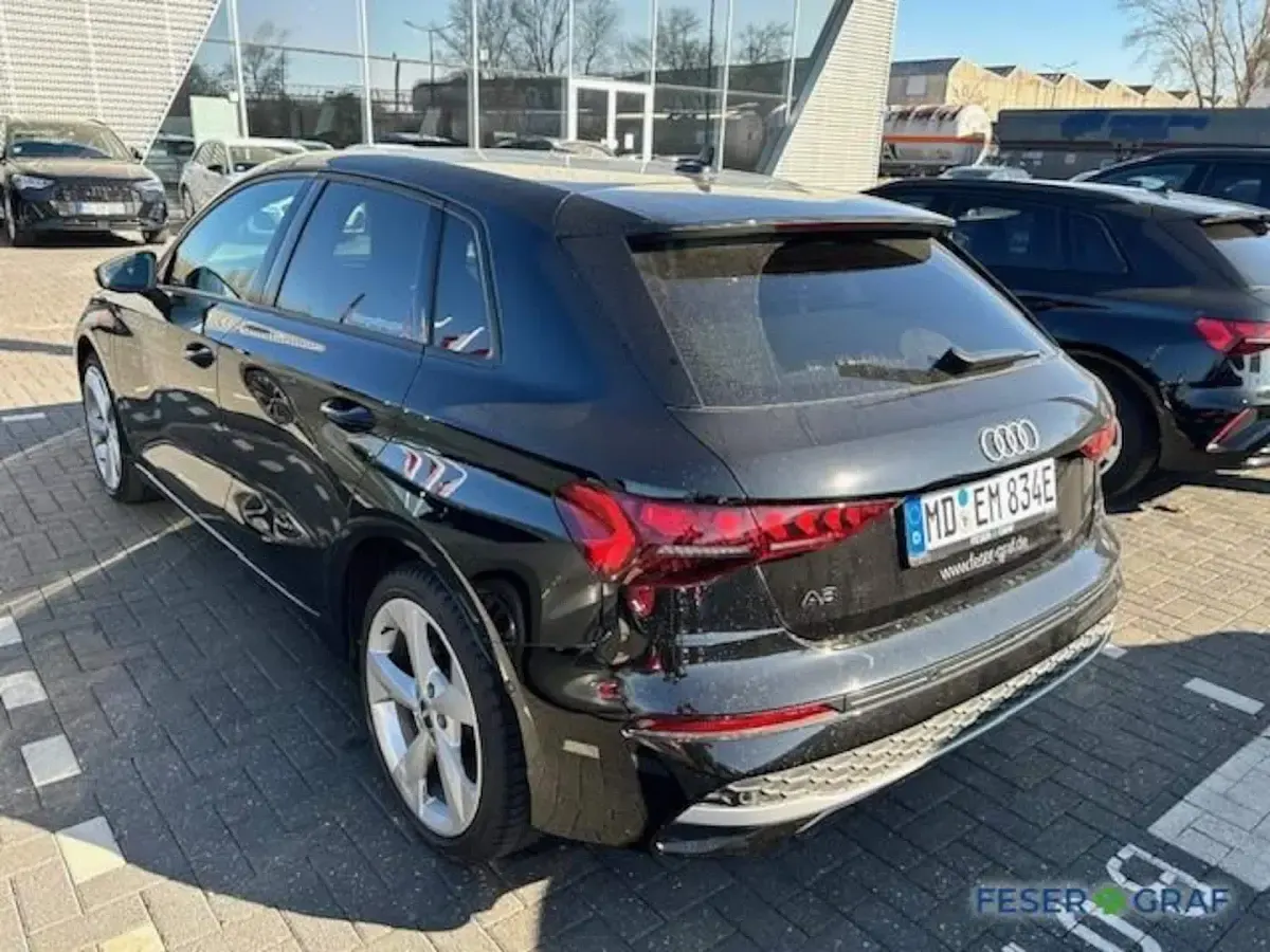 Gebraucht Audi A3 Sportback e-tron Advanced 204 PS (150 kW) 2025 Brillantschwarz Kleinwagen