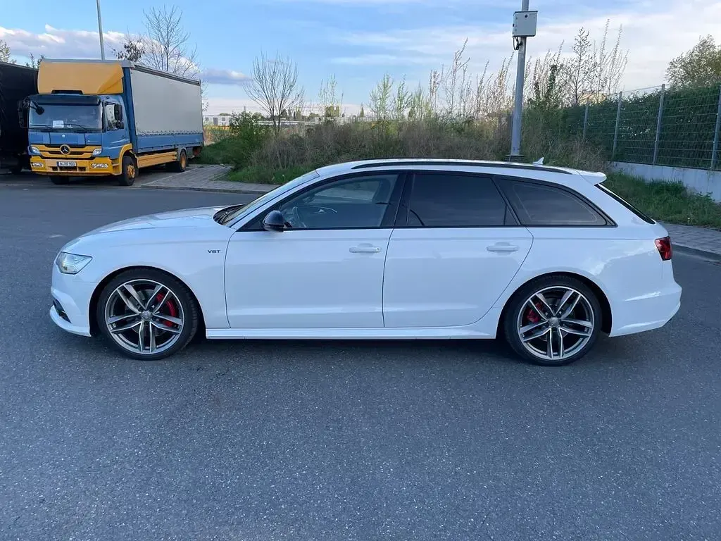 Używany Audi A6 Ambiente 326 KM (239 kW) 2018 Biały Kombi