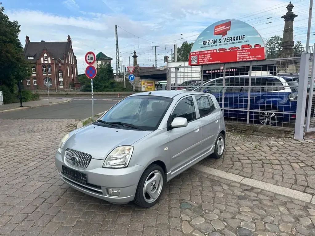 Gebraucht Kia Picanto EX 65 PS (47 kW) 2005 Silber Kleinwagen