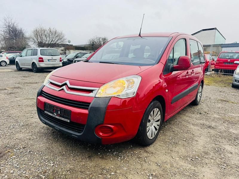 Rot Gebraucht 2009 Citroën Berlingo Van / Kleinbus | 2.000 € (Superpreis) - Bild 1/4