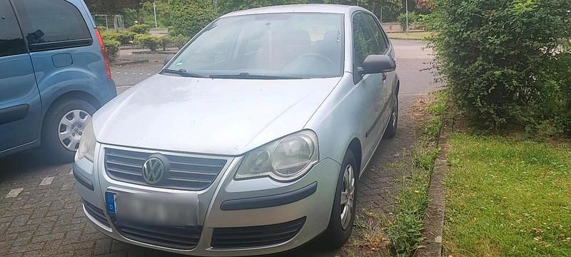 Silber Gebraucht 2007 VW Polo Kleinwagen | 650 € (Superpreis) - Bild 1/4