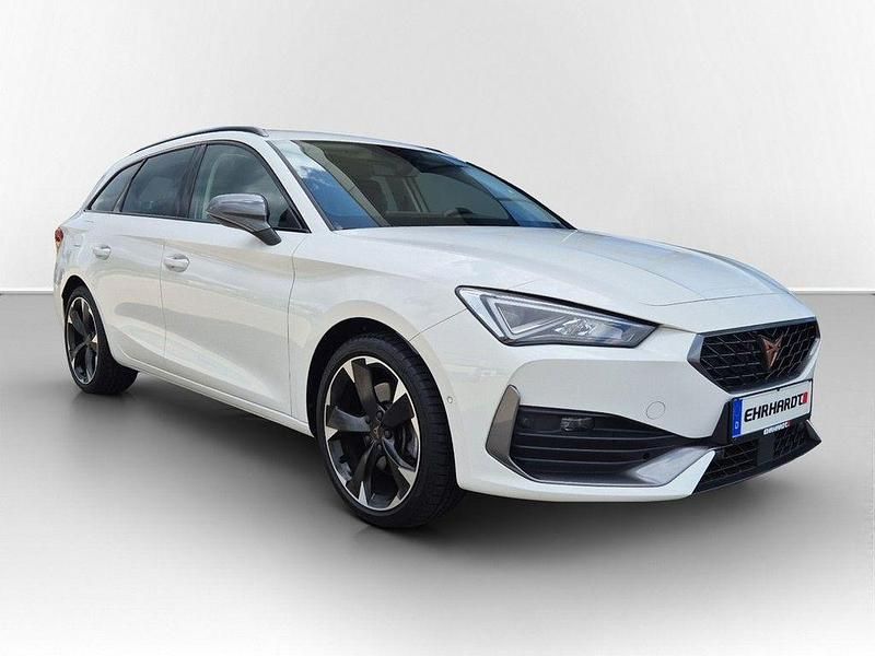 Usata Cupra Leon 150 CV (110 kW) 2024 Bianco Berlina