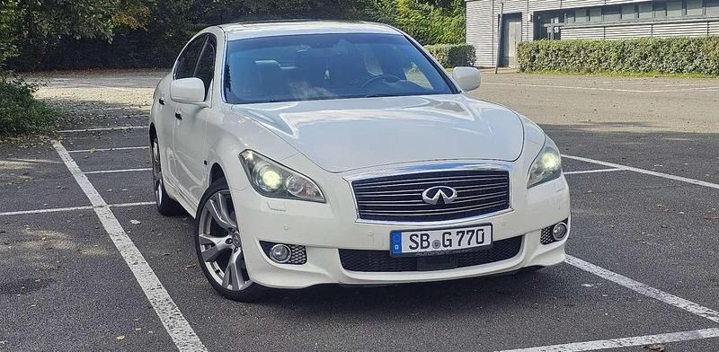 Gebraucht 2012 Infiniti M30 Premium Coupé | 9.900 € - Bild 1/4