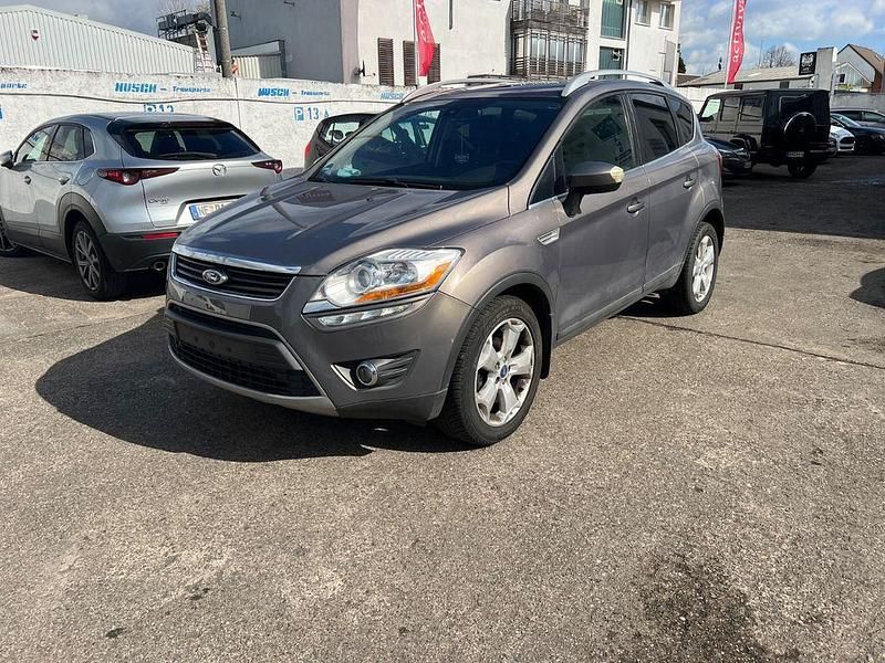 Gebraucht Ford Kuga Trend 163 PS (119 kW) 2011 Braun SUV