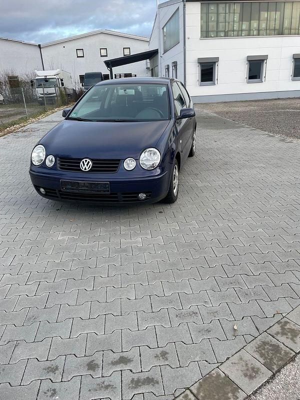 Gebraucht VW Polo 75 PS (55 kW) 2003 Blau Limousine