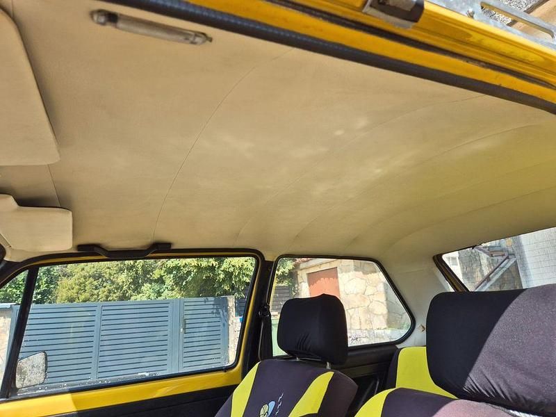 Gebraucht VW Golf I 60 PS (44 kW) 1982 Gelb Kleinwagen