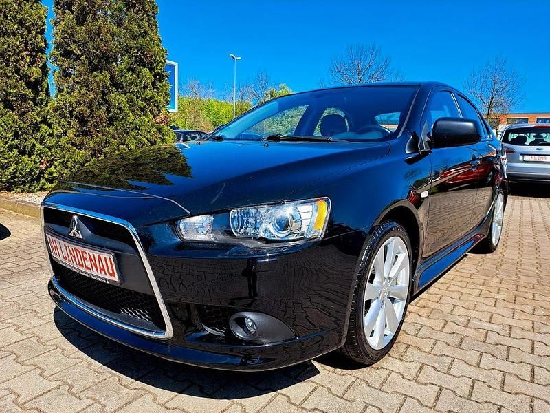 Second-hand Mitsubishi Lancer 140 CP (102 kW) 2012 Negru Berlinǎ