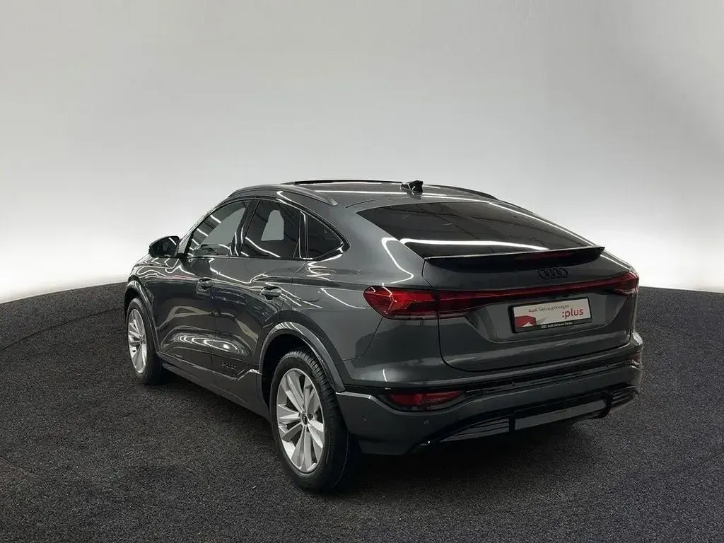 Gebraucht Audi Q6 Sportback e-tron Performance 225 kW (306 PS) 2025 Daytonagrau perleffekt SUV