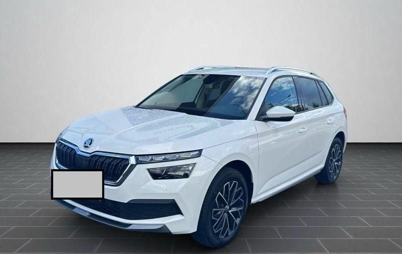 Weiß Gebraucht 2020 Skoda Kamiq Style SUV | 19.500 € (Guter Preis) - Bild 1/4