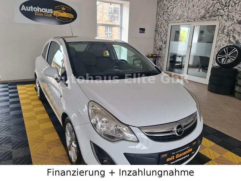 Gebraucht Opel Corsa 69 PS (50 kW) 2012 Weiß Kleinwagen