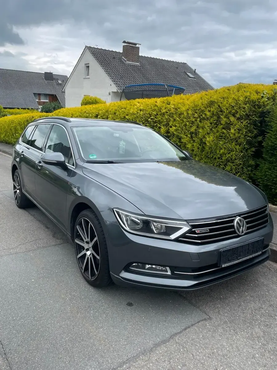 Gebraucht VW Passat 190 PS (139 kW) 2016 Grau Kombi