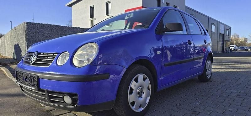Blau Gebraucht 2002 VW Polo Basis Limousine | 1.690 € (Guter Preis) - Bild 1/4