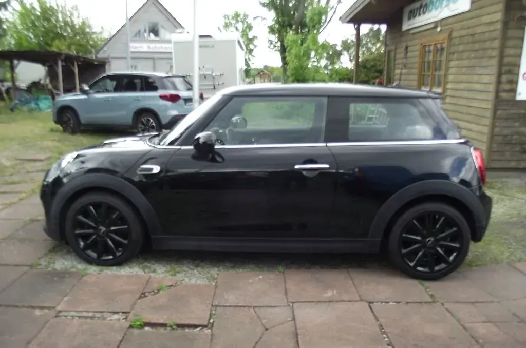 Gebraucht Mini ONE 102 PS (75 kW) 2018 Schwarz Kleinwagen