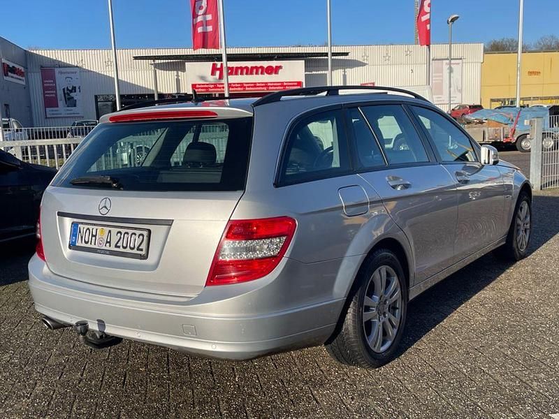 Gebraucht Mercedes C220 170 PS (125 kW) 2010 Silber Kombi