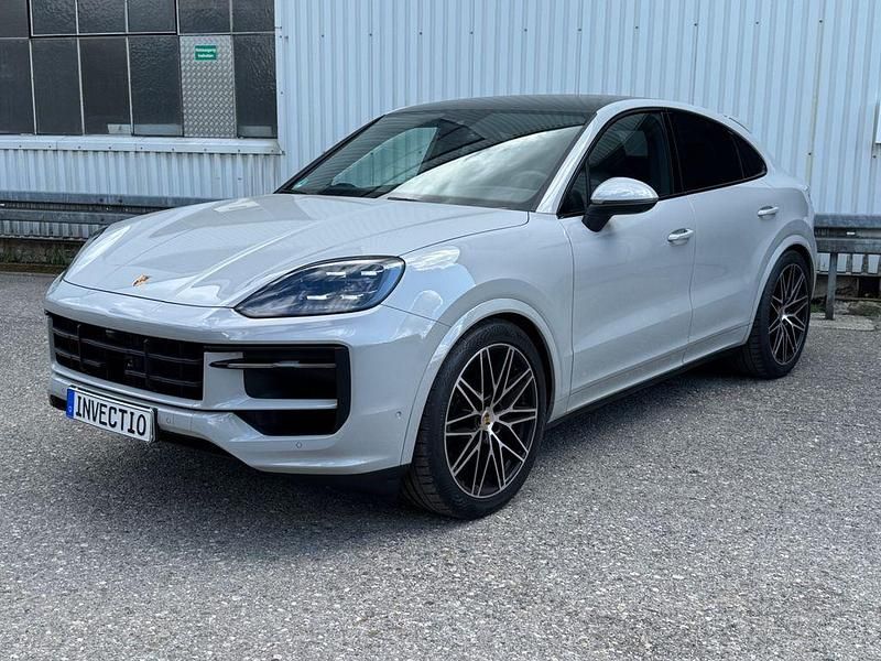 Grau Gebraucht 2025 Porsche Cayenne SUV | 114.500 € - Bild 1/4