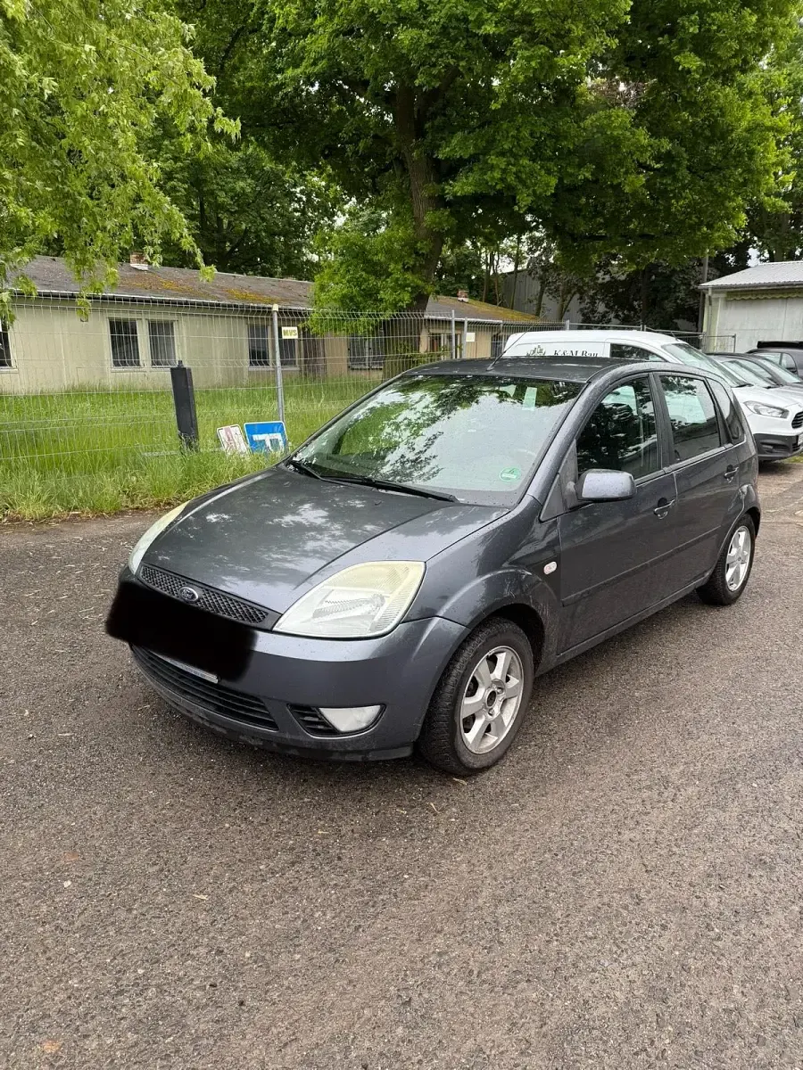Gebraucht Ford Fiesta 2005 Grau Kleinwagen