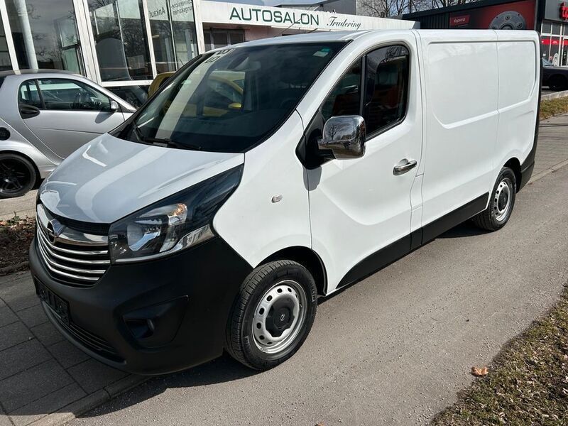 Weiß Gebraucht 2018 Opel Vivaro Van | 12.990 € (Superpreis) - Bild 1/4