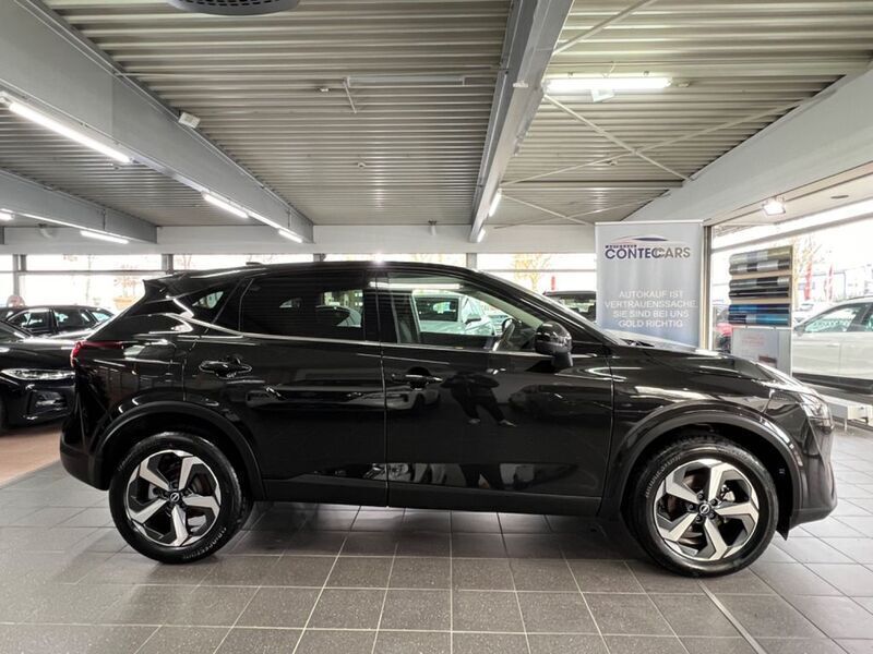 Schwarz Gebraucht 2023 Nissan Qashqai 360º SUV | 26.400 € (Guter Preis) - Bild 1/4