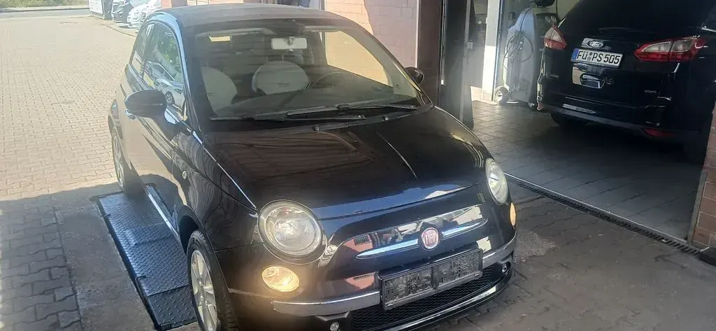Gebraucht Fiat 500C Lounge 69 PS (50 kW) 2010 Schwarz Cabrio