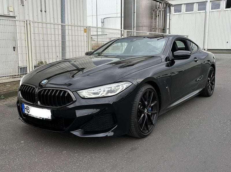 Schwarz Gebraucht 2020 BMW 840 Coupé | 62.000 € (Teuer) - Bild 1/4