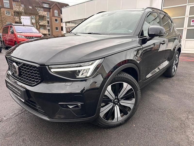 Gebraucht Volvo XC40 Plus 261 PS (191 kW) 2022 Onyx black SUV