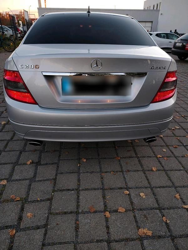 Gebraucht Mercedes C280 231 PS (169 kW) 2008 Silber Limousine