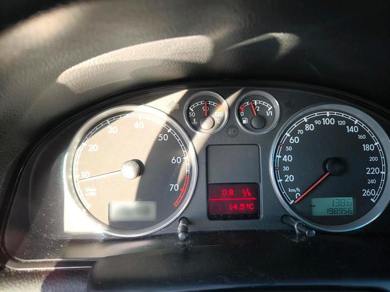 Gebraucht VW Passat 102 PS (75 kW) 2003 Kombi