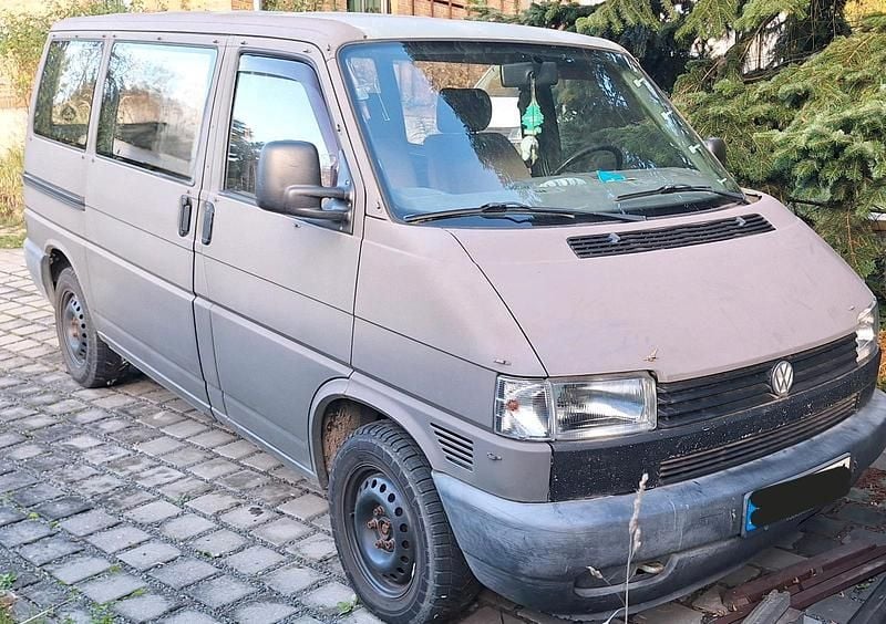 Grün Gebraucht 1998 VW T4 Van | 4.750 € - Bild 1/4